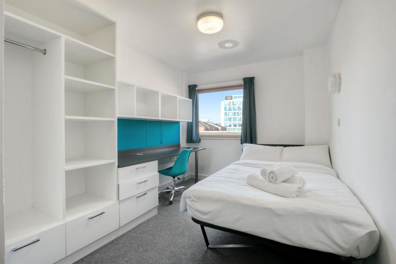 Bright & Central Room In Luton, Sleeps 2 Luton  Ngoại thất bức ảnh